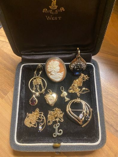 Vintage solid gold collection