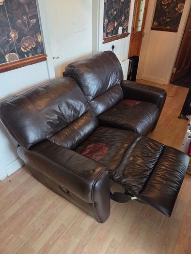 Recliner Leather Sofas
