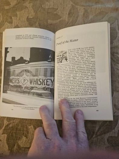 1000 Years Of Irish Whiskey.  By Malachy Magee. Paperback In Good Condition.  See Photos For Same.