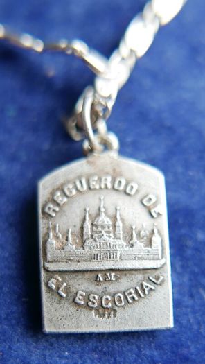 Vintage Catholic Pendant on Sterling Silver 925 Necklace length 20" - 4,6g