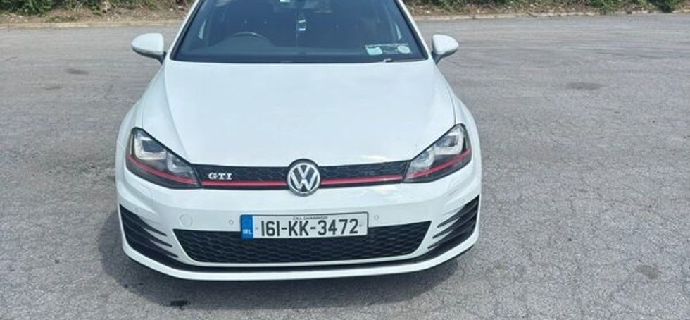 Volkswagen Golf 2016