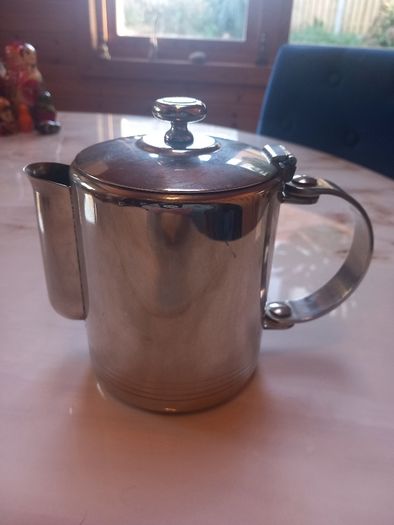 Art Deco tea set in style of designer Luc Lanel, lovely condition, D18 post 8e
