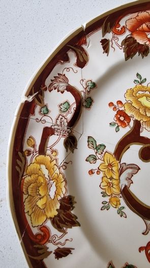Vintage Masons Brown Velvet Plate