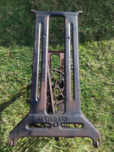 singer sewing machine base