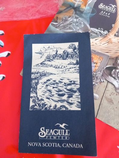 vintage Seagull  Canada Pewter photo frame 1993