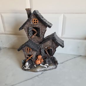 8.5" Halloween Light-Up Haunted House