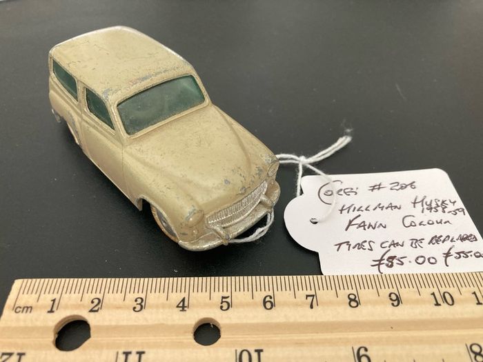 Corgi 206. Hillman Husky. Fawn colour.
