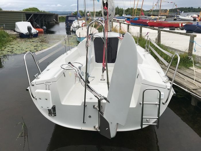 Sailing yacht Maxus 22