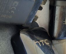 3x (4x) HTC charger plugs