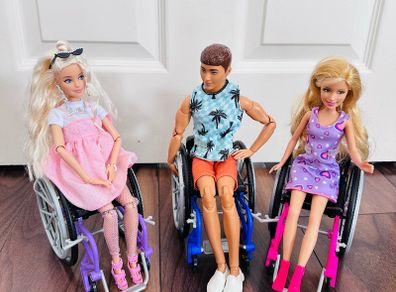 Wheelchair Barbie bundle