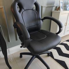 gaming chair