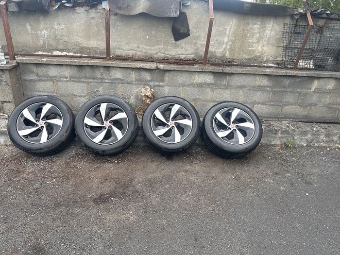 Jaguar Tyres 255/55 R 19 W XL