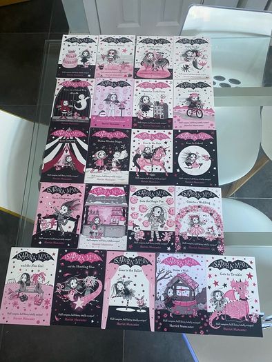 NEW The Complete Series of Isadora Moon Children's Books by Harriet Muncaster
