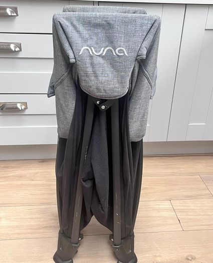 Nuna Sena Air Travel Cot