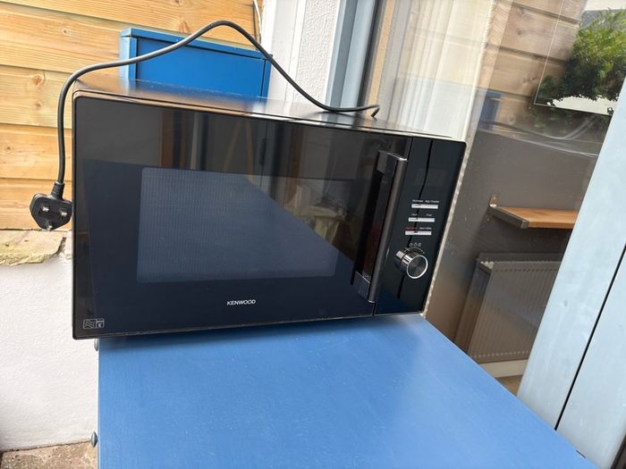 Kenwood Microwave