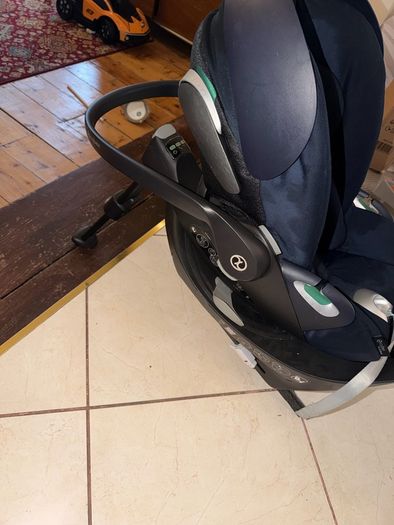 Cybex Cloud Car seat & 360 base