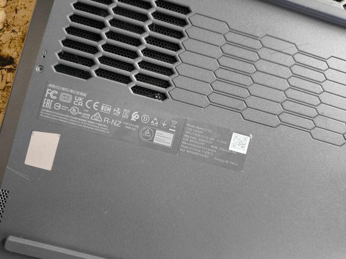 Gaming Laptop Lenovo Loq i5 12450HX 8/12 RTX3050 6gb 95w 16gb Ddr5 512GB Nvme 144hz Win11 Rgb