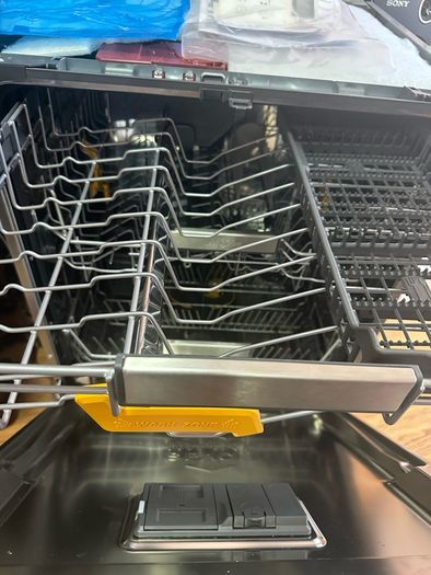 Whirlpool 60CM Integrated Standard Dishwasher