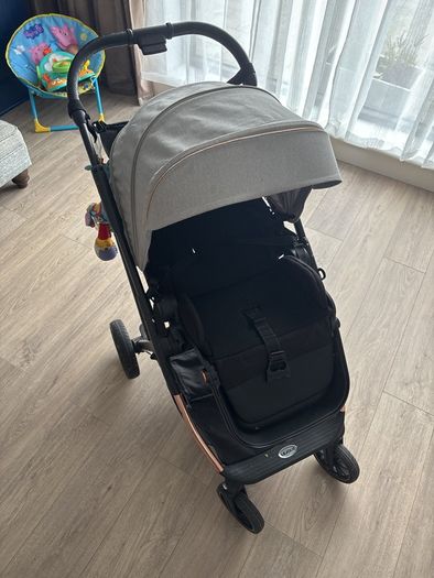 stroller