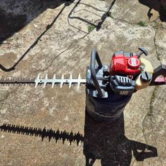 Efco 30 inch professional hedgetrimmer