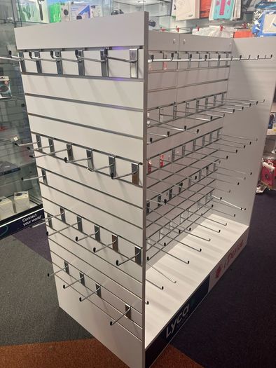 Slatwall Gondola Unit with Aluminium inserts