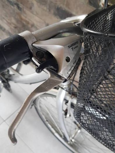 ladies Raleigh city bike ( can deliver)
