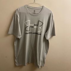 Under armour t-shirt (large)