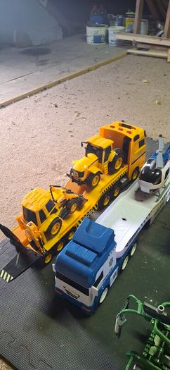 Farm toys