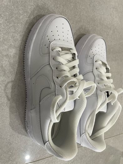 The Nike Air Force 1, UK5.5