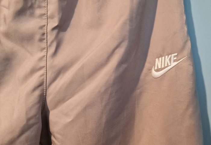 Nike tracksuit bottoms 12-13y