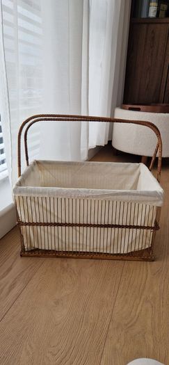 Vintage Wicker Market Basket With Lining