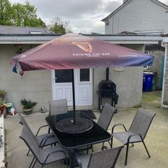 Guinness parasol