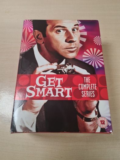 Dvd Boxset Get Smart The Complete Series 25 Discs Maxwell Smart 1970's