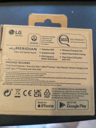 LG UT90Q earphones