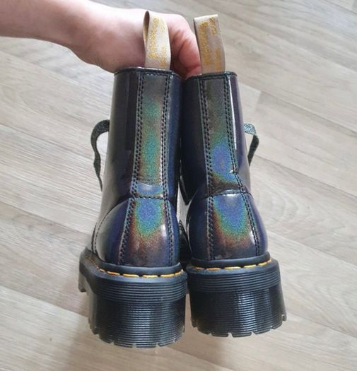 dr.Martens