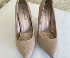 Lady shoes