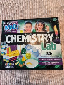Science mad! Chemistry lab