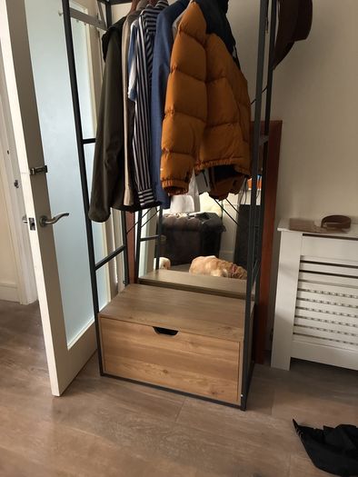 clothes rail