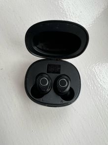 earbuds