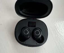 earbuds
