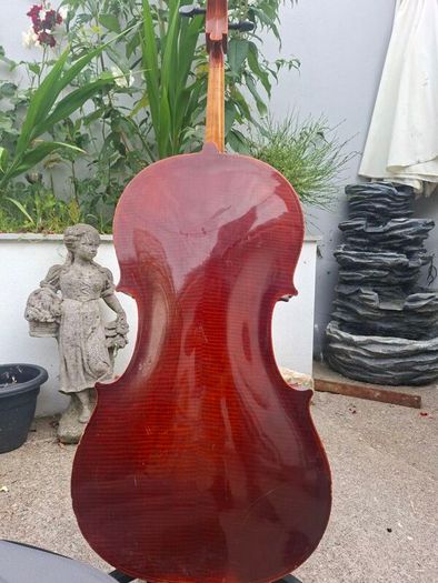Beautiful Roderich Paesold model 601 3/4 Cello made in Germany in 1978