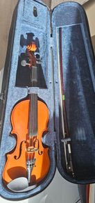 Violin in half size