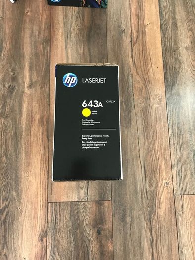 HP 643A Yellow LaserJet Toner Cartridge Q5952A