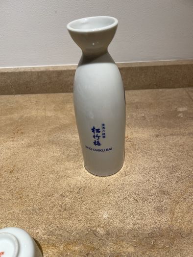 Sho Chiku Bai vintage 1959s complete sake decanter set