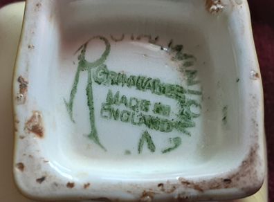 small bowl by royal winton( Grimwade)