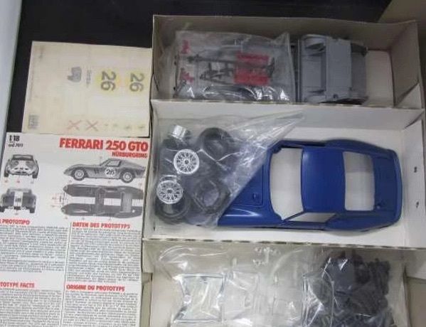 Ferrari 250 GTO 1/18 Kit ultra rare year 1981