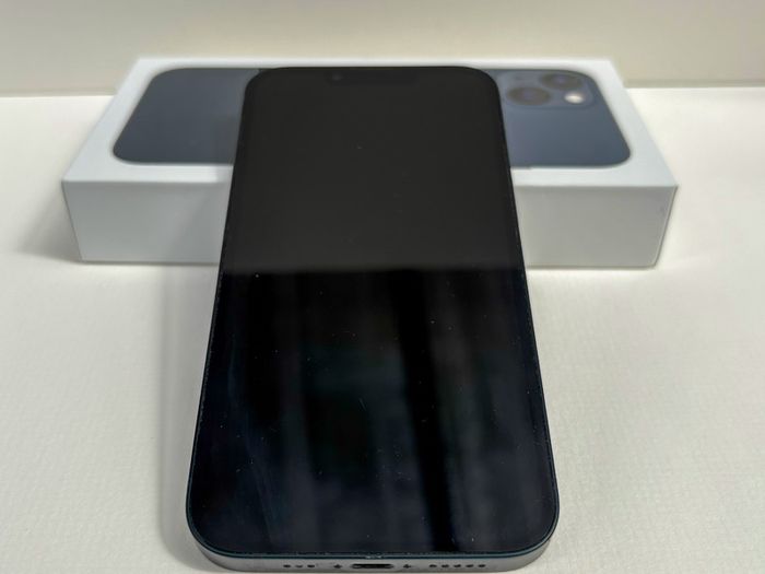 iPhone 13 - 128 GB