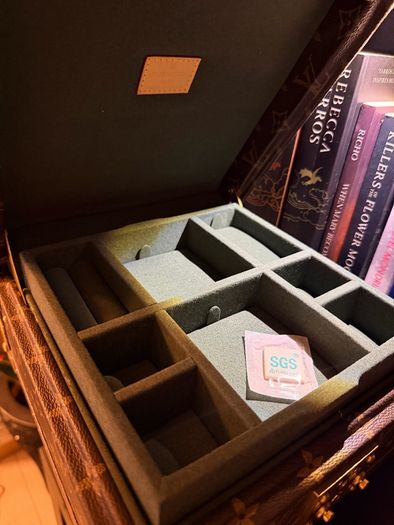 Trunk inspired Jewellery box