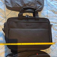 Set of 2 bags..
