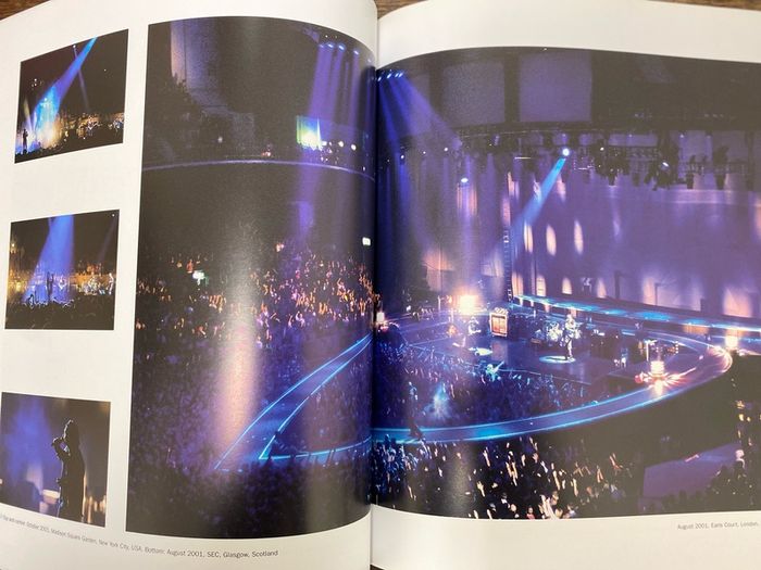 music book U2 Show The Art of Touring